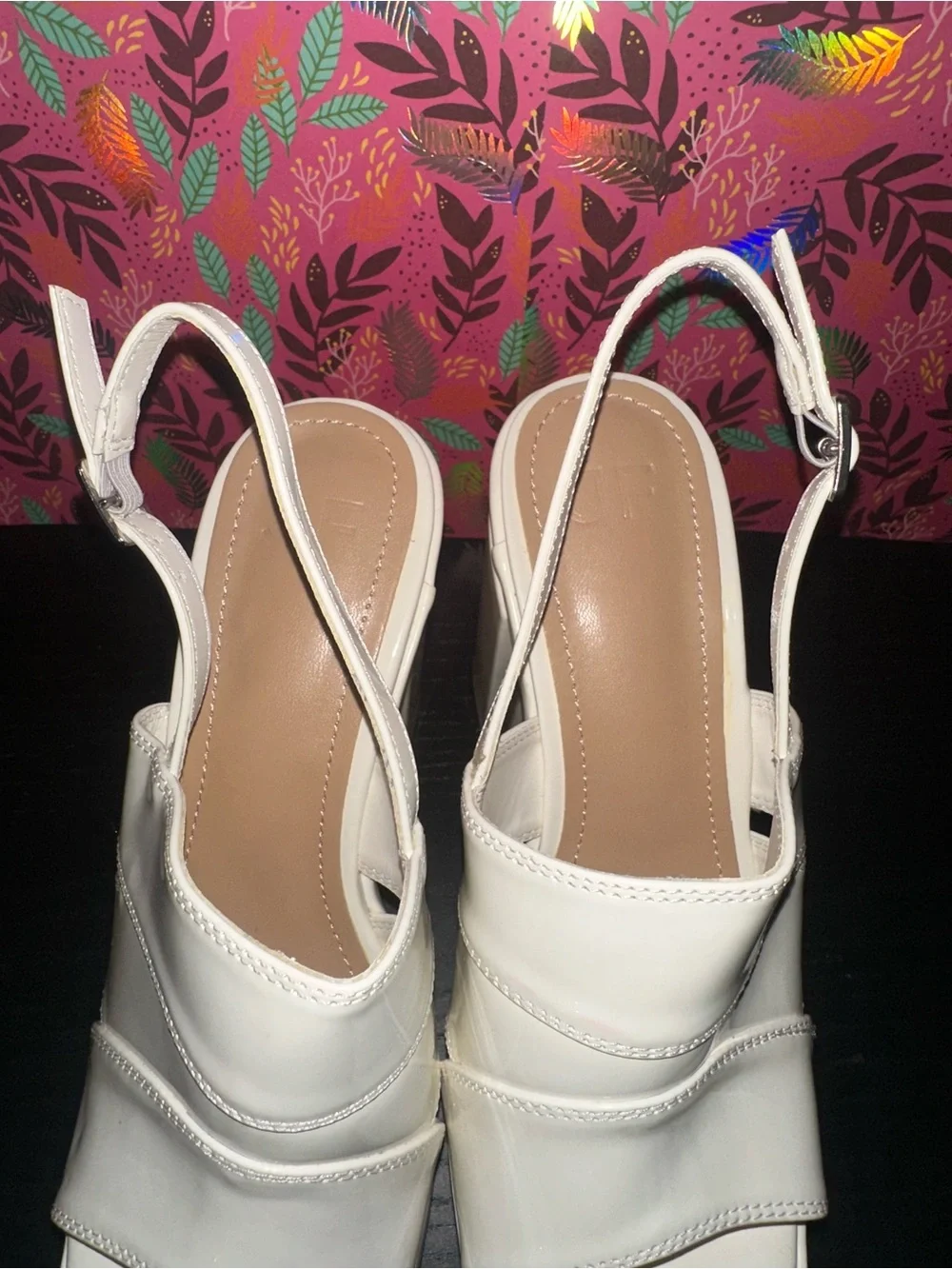 Women’s White Platform Block Heel Sandals Sz 7